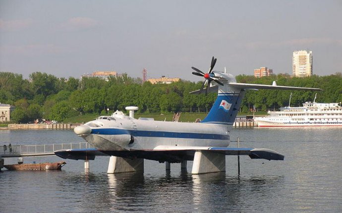Подводный мотоцикл, дельтаплан на лыжах и летающий корабль: какие